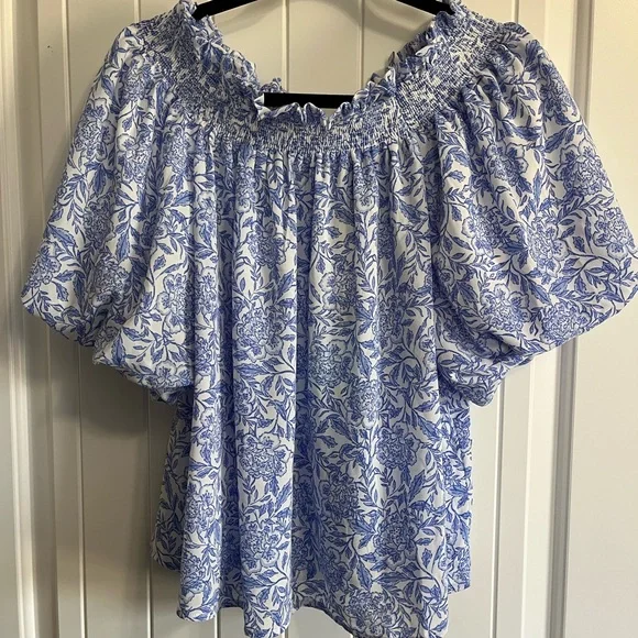 Cece Puff Sleeve Top NWT SZ Small Boho Feminine Romantic Office Career Festival - Picture 2 of 8